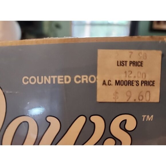 JCA Windows Winter Day Cross Stitch Kit 08032 Snowman Four Winter Scenes w Mat - Picture 5 of 6